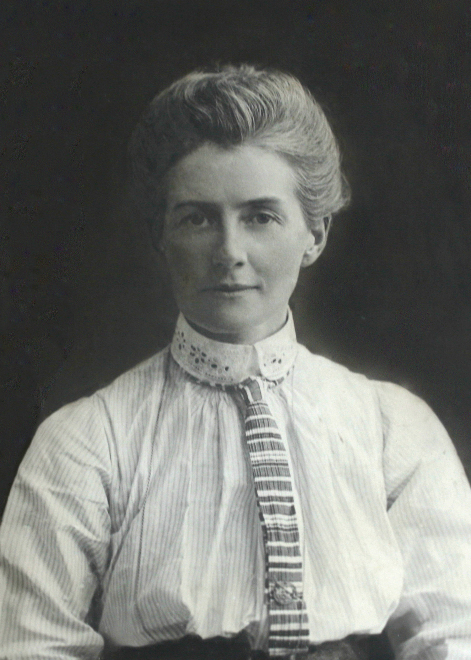 Edith Cavell: The Nurse Who Chose Humanity Over War.